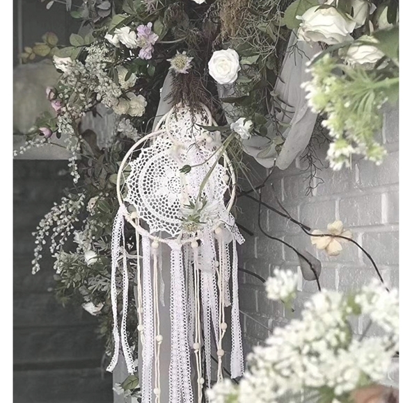 Urban Outfitter Boho Native Macrame Dream Catchers - Picture 3 of 6